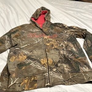 Carhartt XL Realtree Camo sweatshirt